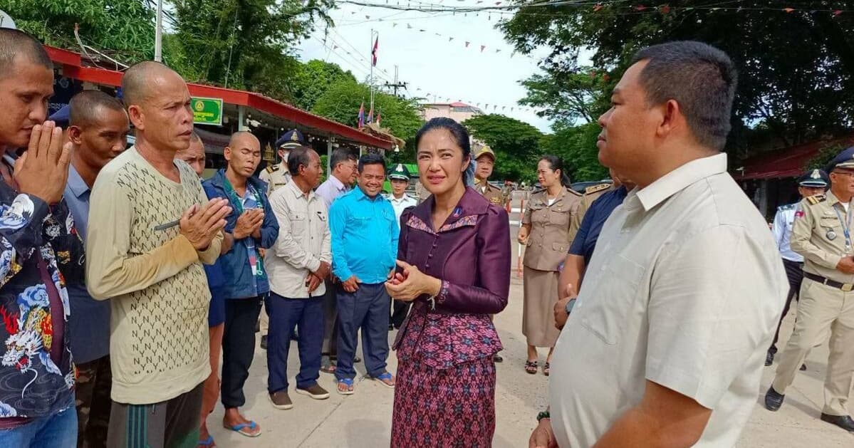 អាជ្ញាធរខេត្តកោះកុង សម្របសម្រួលជាមួយអាជ្ញាធរសមត្ថកិច្ចថៃ បញ្ជូនក្រុមពលករខ្មែរចំនួន ១៦នាក់ ពីខេត្តត្រាត មកកម្ពុជាវិញ