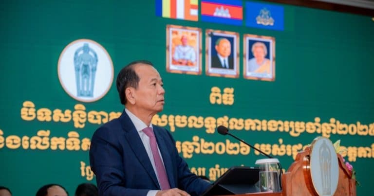 ឯកឧត្តម ជា វ៉ាន់ដេត៖ ខេត្តតាកែវ នឹងអនុវត្តប្រព័ន្ធឌីជីថល ចំនួន២ គឺប្រព័ន្ធឌីជីថលលំហូរឯកសាររដ្ឋបាល និងប្រព័ន្ធថ្នាលវើរីហ្វាយ "Verify" ដើម្បីសម្រួលដល់ការបម្រើសេវាជូនពលរដ្ឋកាន់តែលឿន